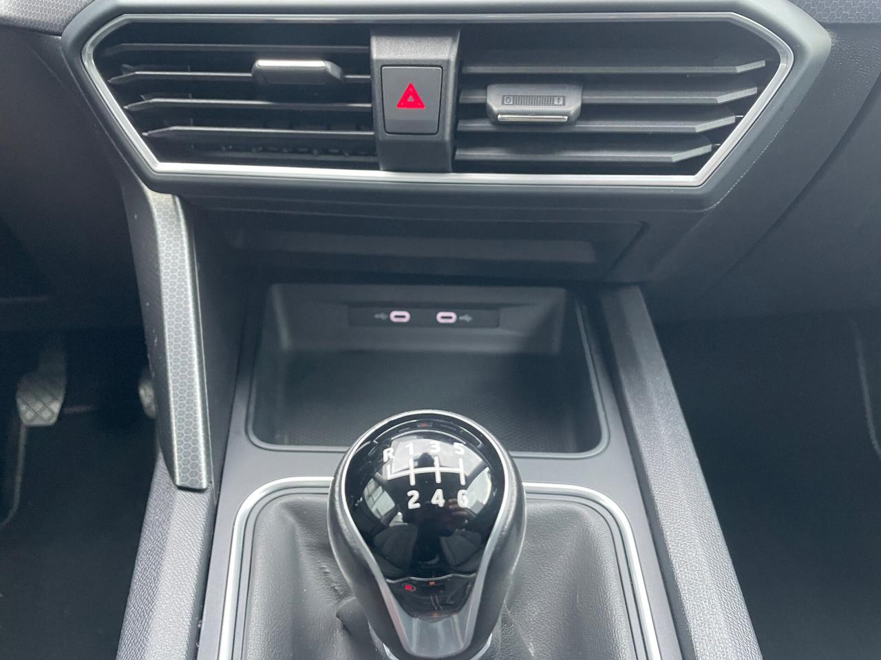 Seat Leon Sportstourer 2.0 TDI Business