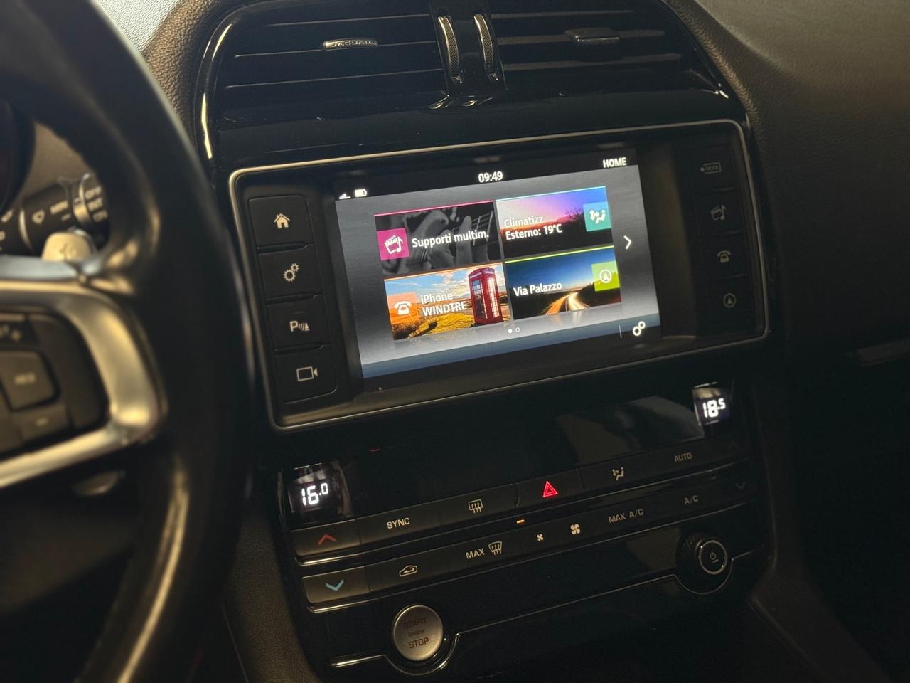 Jaguar F-Pace 2.0 D 180 CV aut. Portfolio