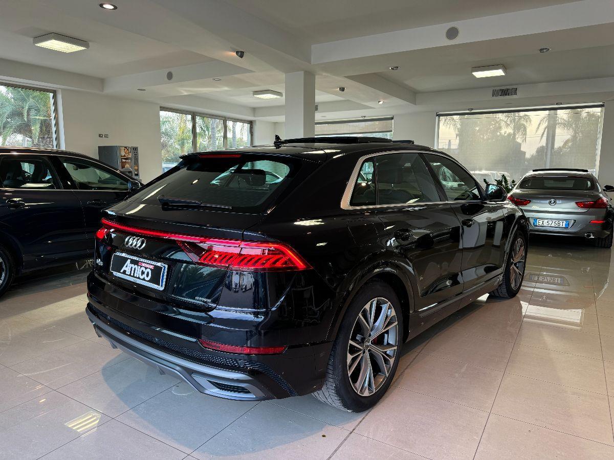 AUDI - Q8 - 50 TDI 286 CV quattro S-LINE Tetto