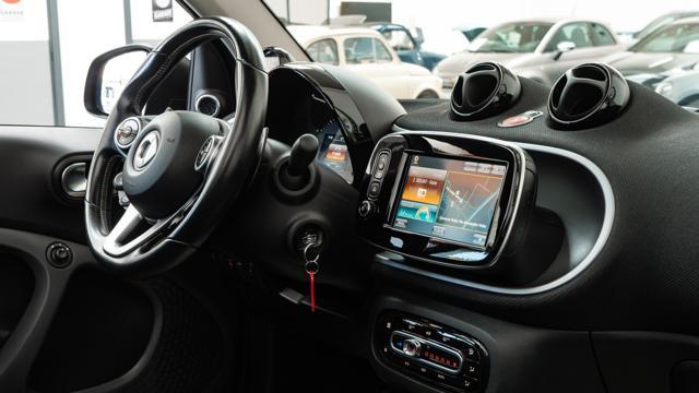 SMART Brabus 0.9 Turbo cabrio UNIPRO