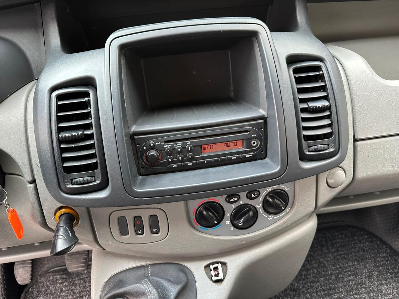 Opel Vivaro 27 2.0 CDTI PC-TN Furgone