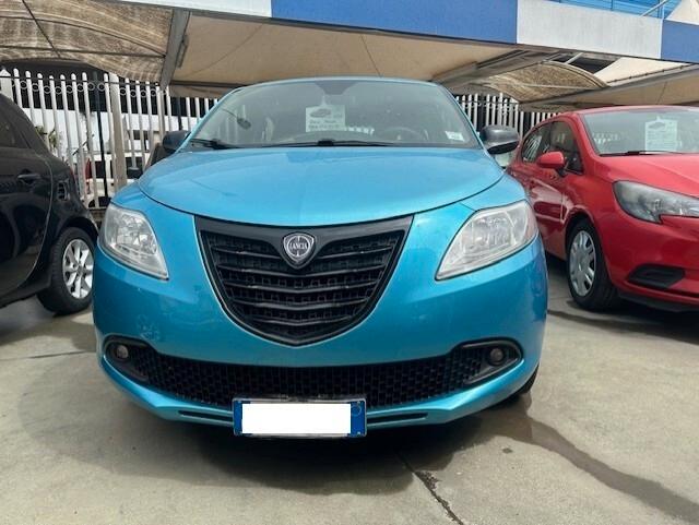 LANCIA YPSILON 1,3 MJ 95CV 2014