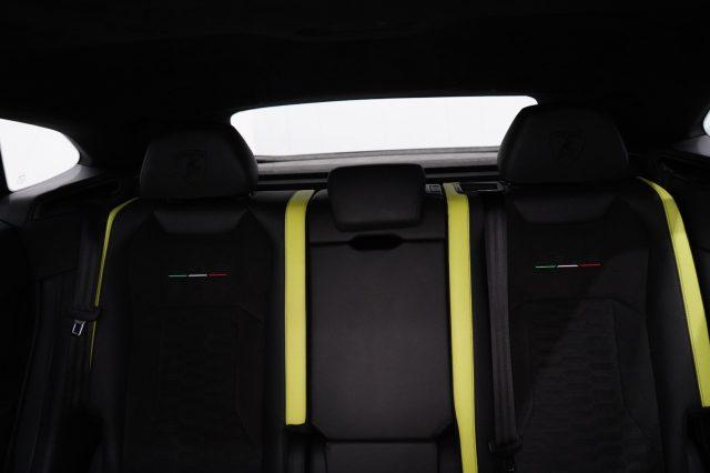 LAMBORGHINI Urus 4.0 650cv Graphite Capsule