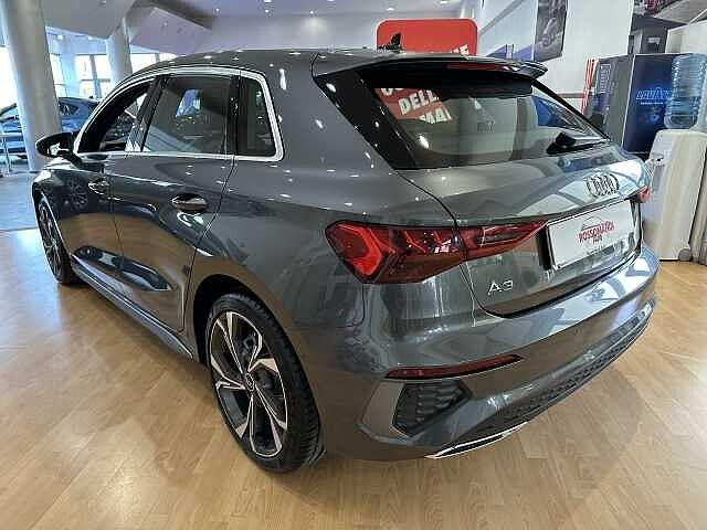 Audi A3 S Line 2.0 tdi 150 cv