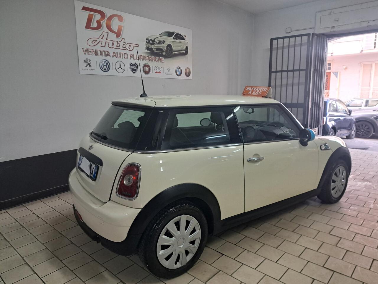 Mini Mini 1.4 Gpl casa madre Ray G unico prop 2010
