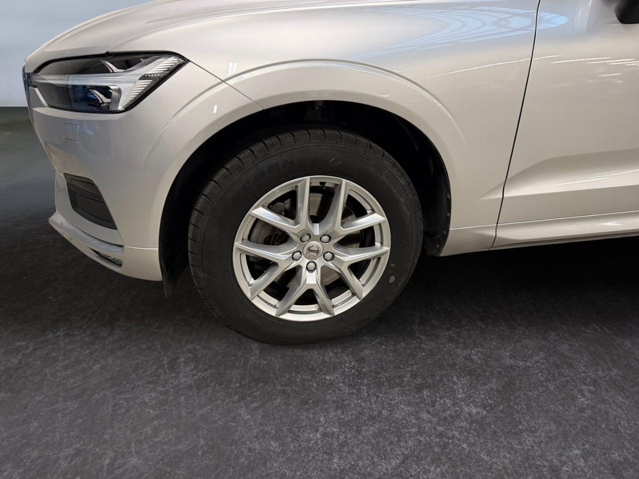 Volvo XC60 B4 (d) AWD Geartronic Business