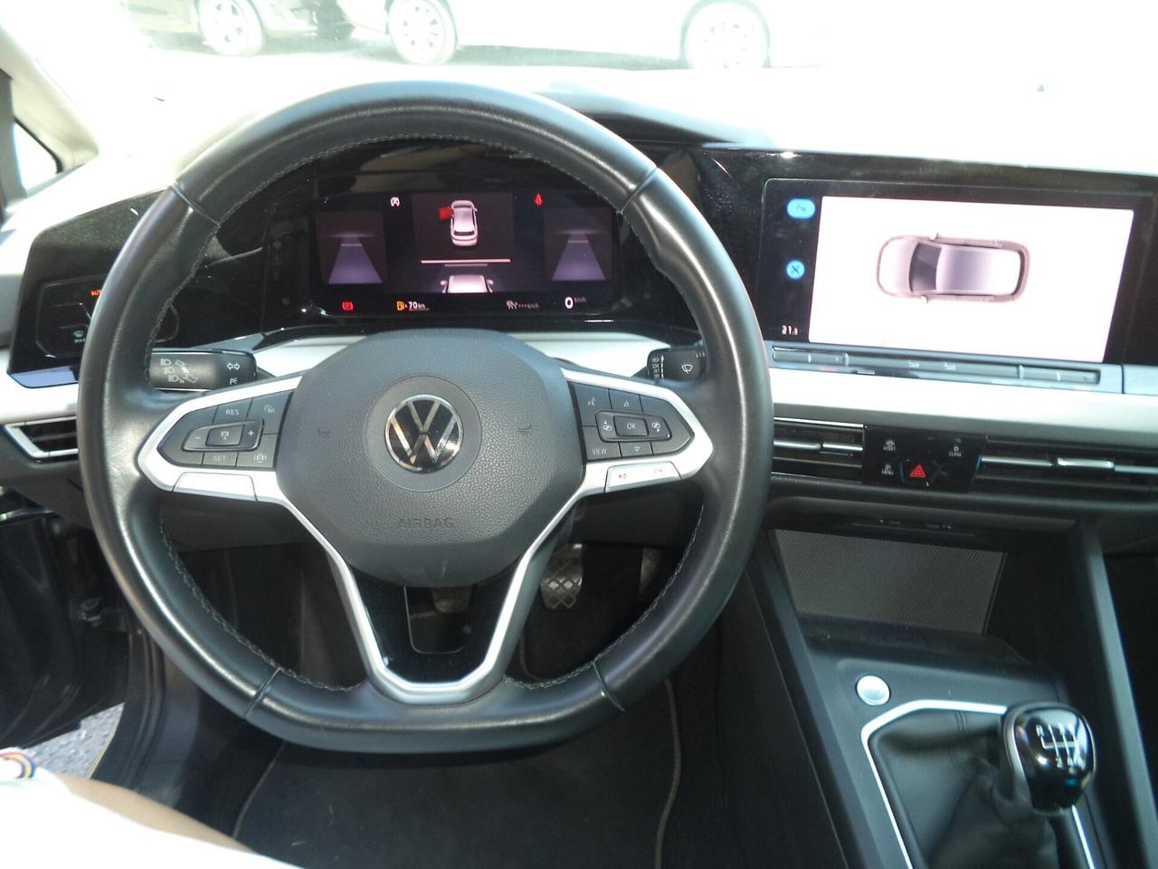 Volkswagen Golf 8 1.0 TSI EVO Life OK NEOPATENTATI
