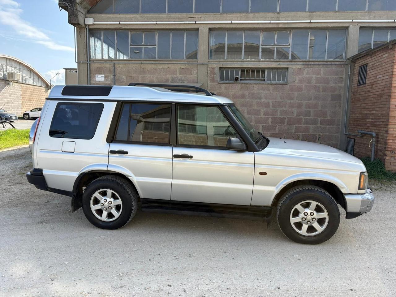 Land Rover Discovery 2.5 Td5 5 porte S