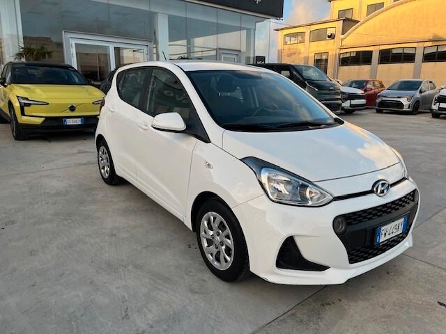Hyundai i10 1.0 MPI Tech