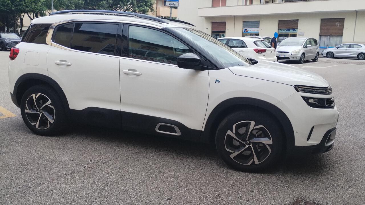 Citroen C5 Aircross C5 Aircross Hybrid 225 E-EAT8 Shine