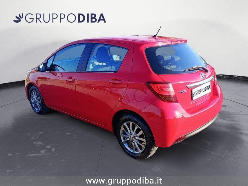 Toyota Yaris III 2015 Benzina 5p 1.0 active