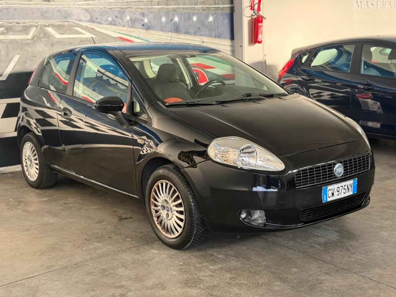 Fiat Grande Punto 1.4 BENZINA OK NEOPATENTATI