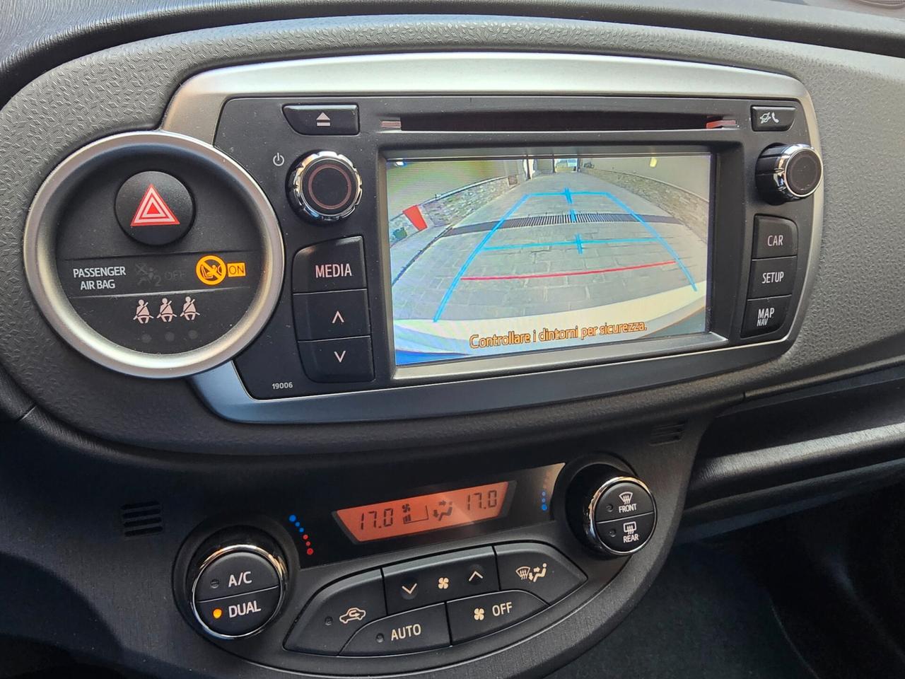 Toyota Yaris 1.0 70 cv Lounge
