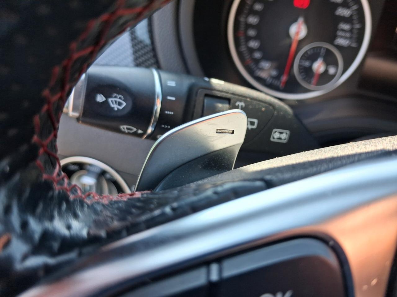 Mercedes-benz B 180 109cv amg line