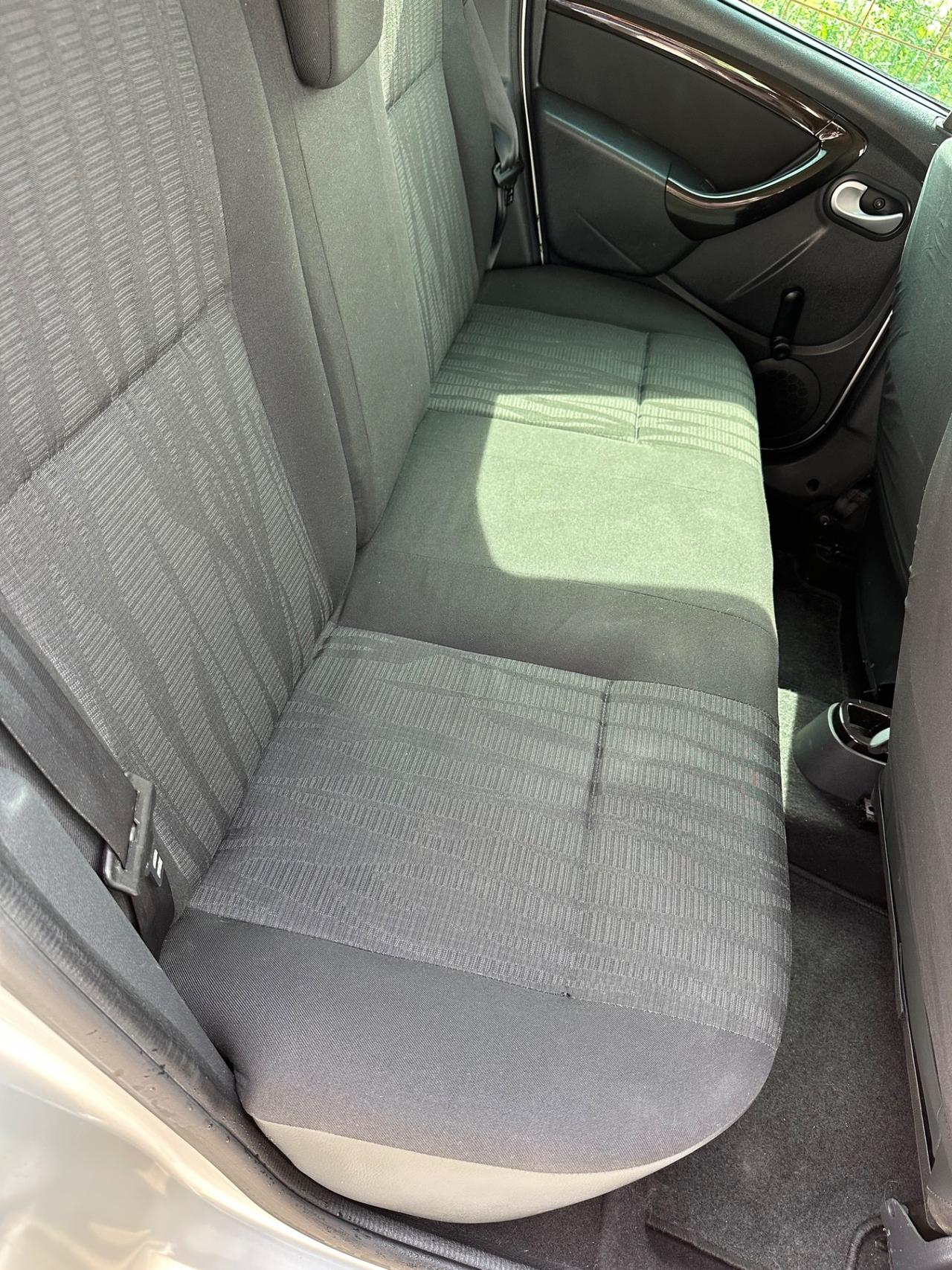 Dacia Duster 1.6 110CV 4x2 Lauréate