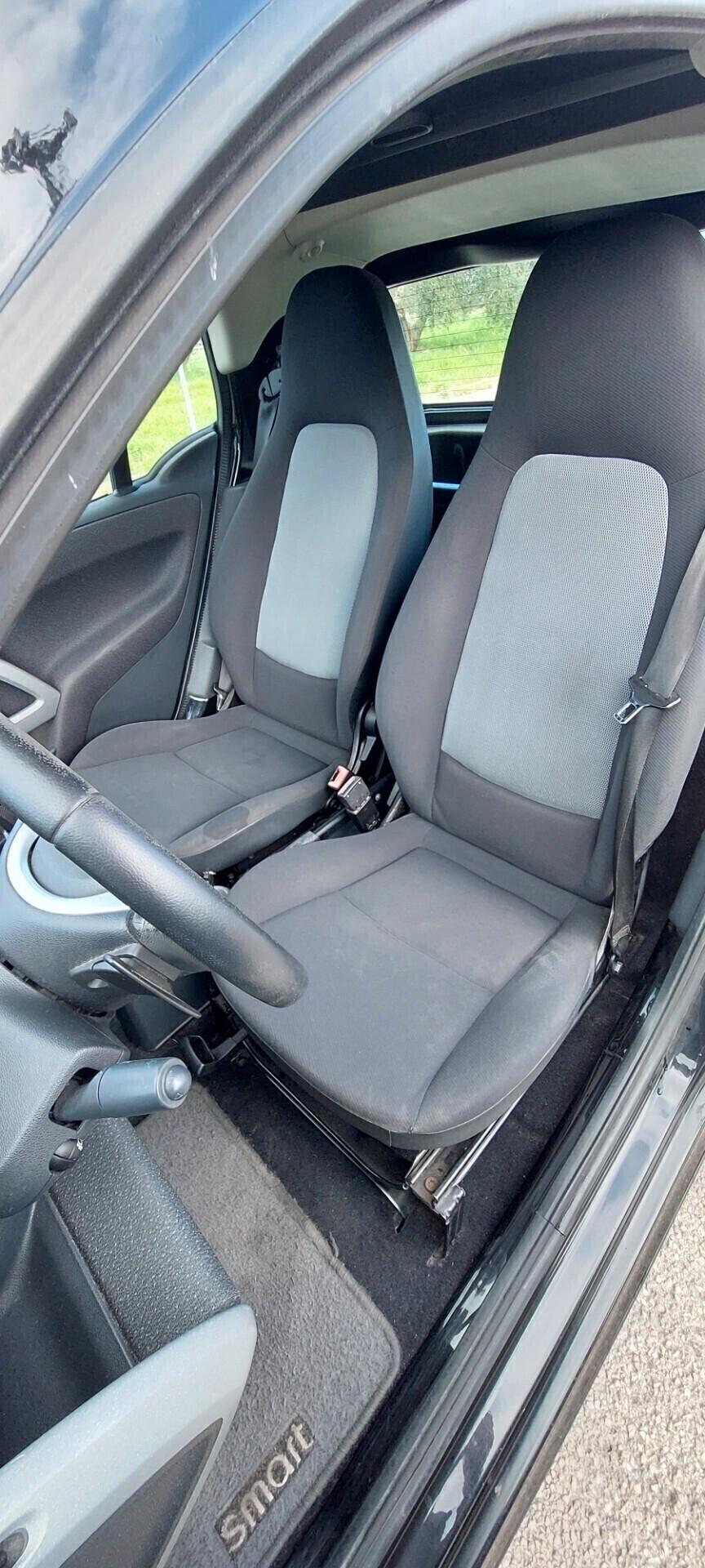 SMART MHD 1,0 BENZINA CAMBIO AUTOMATICO PALETTE AL VOLANTE IMPECCABILE FULL