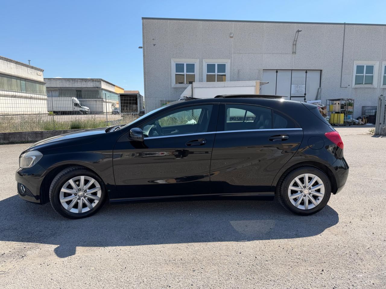 Mercedes-benz A 180 CDI Premium 12M GARANZIA