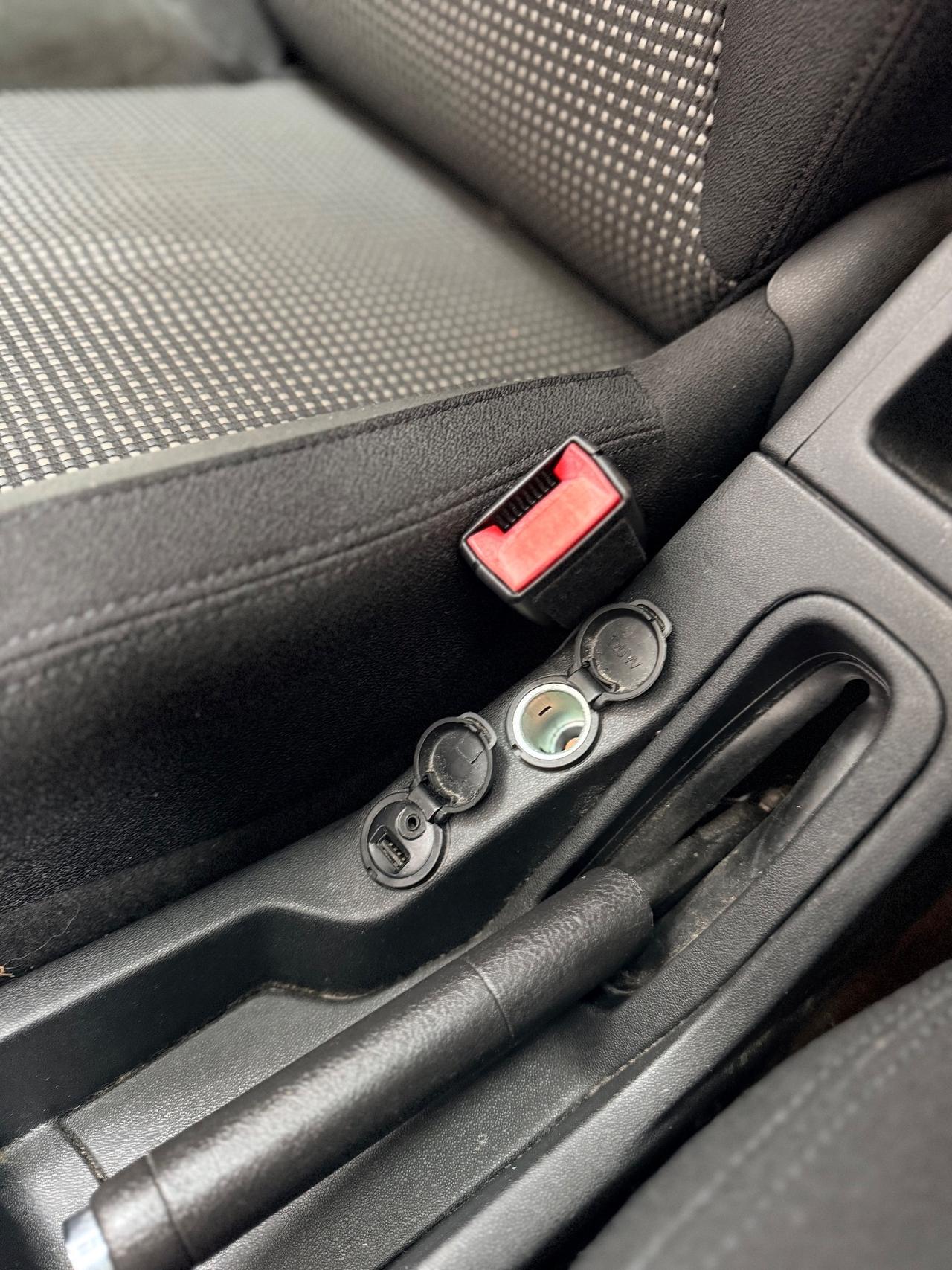 Citroen C3 1.4 HDi 70 Exclusive 10/2014 NEOPATENTATI EURO 5B