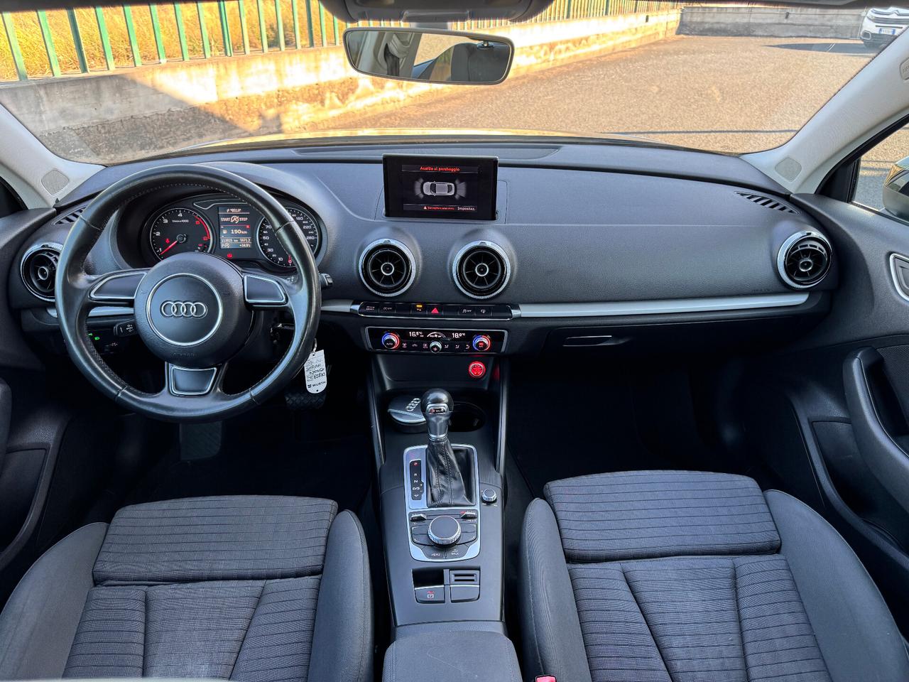 Audi A3 Sedan 1.6 TDI clean diesel S tronic Ambition
