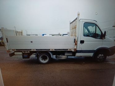 IVECO DAILY 35/E4