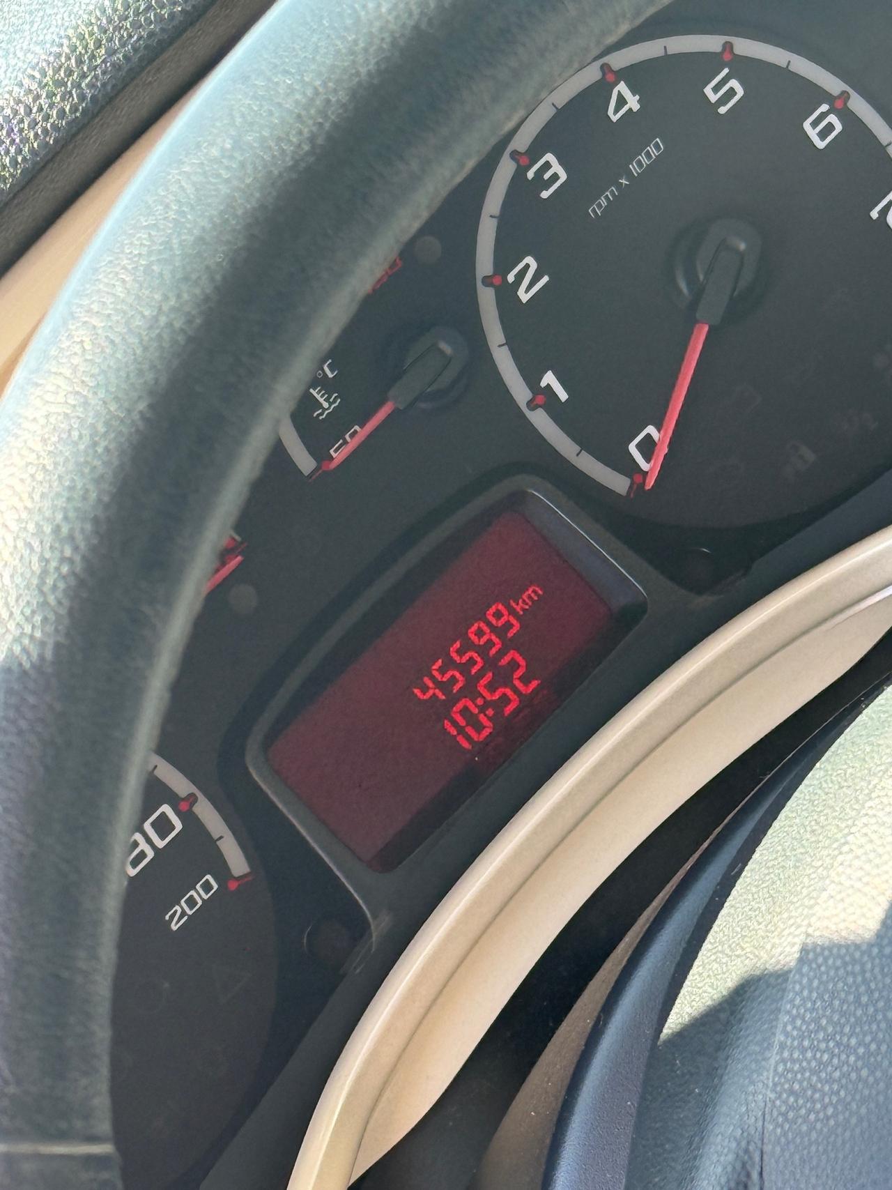 Ford Ka 1.2 8V 69CV Titanium 45000km REALI