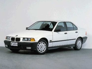 BMW 318 i cat 4 porte