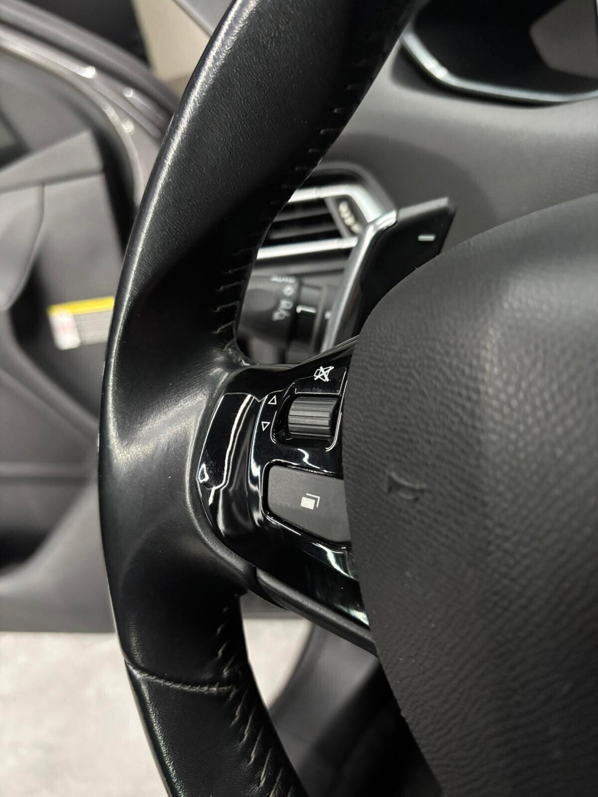 Peugeot 308 BlueHDi 1.5 130 S&S EAT8 Allure