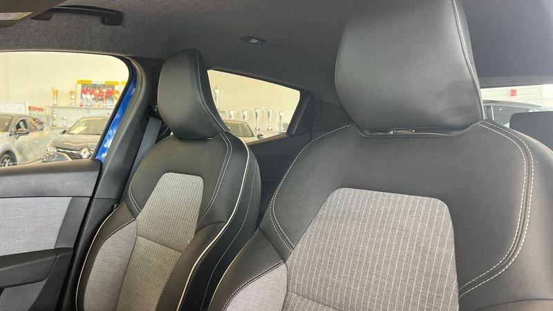 Renault Clio RENAULT Clio 1.0 TCe Techno