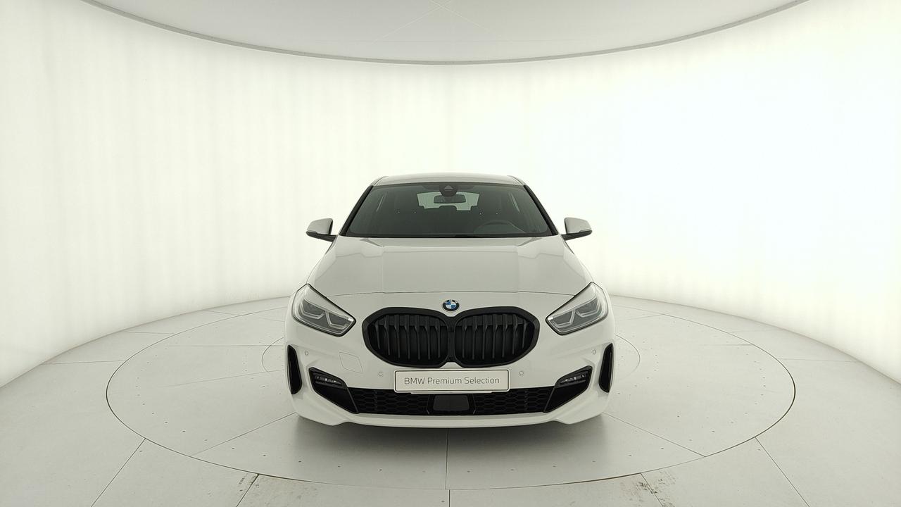BMW Serie 1 F40 - 118d Msport auto