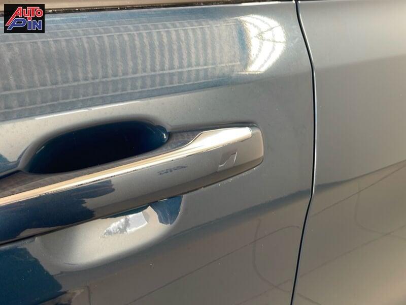 Lynk & Co 01 01 PHEV *TETTO APRIBILE