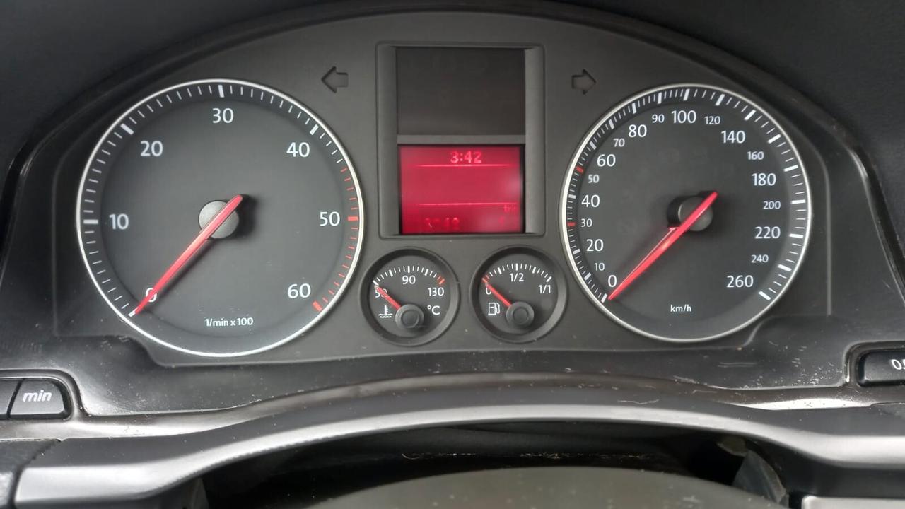 Volkswagen Golf 1.9 TDI 5p. Sportline