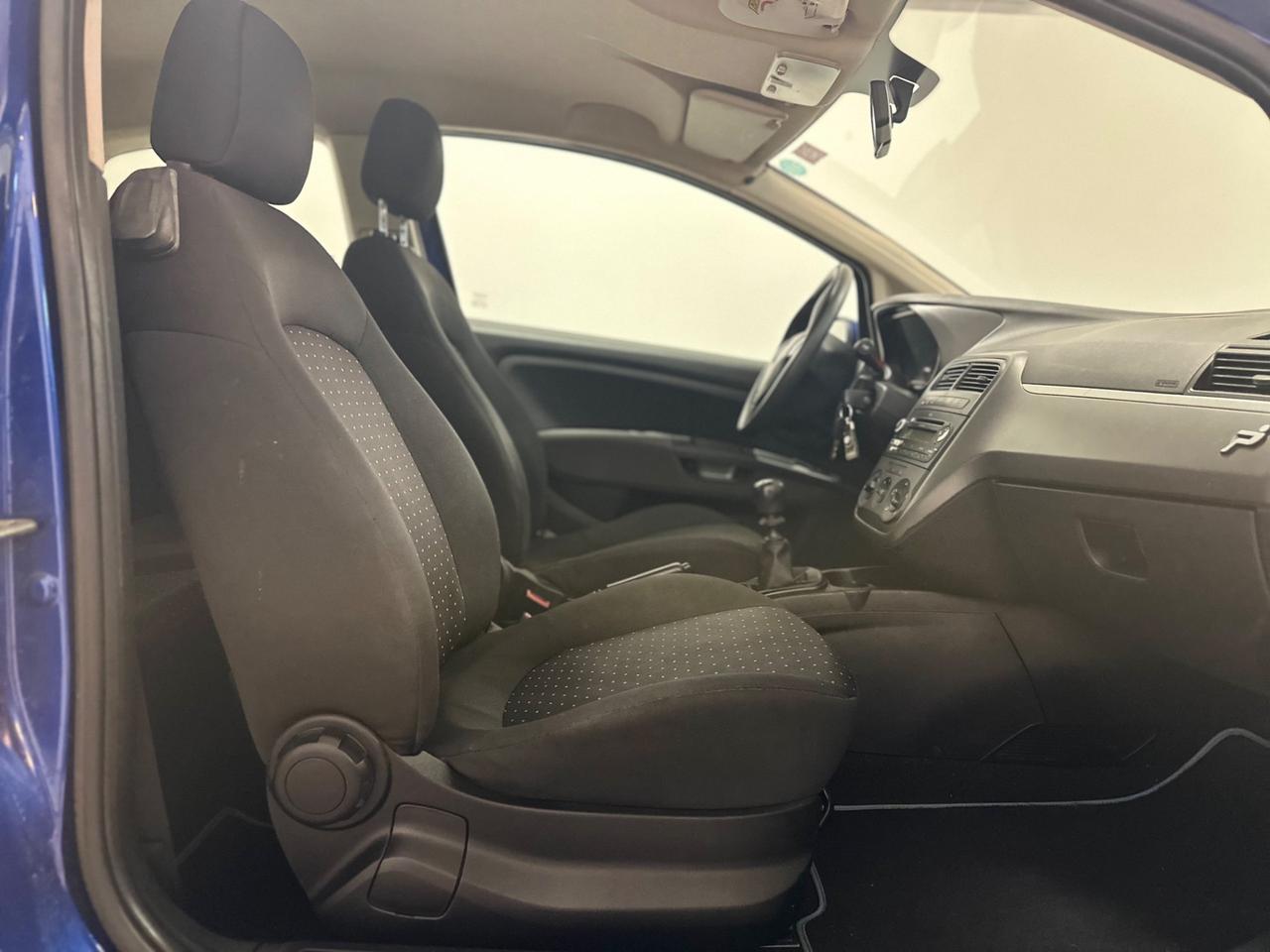 Fiat Grande Punto 1.4 3 porte Dynamic NEOPATENTATI