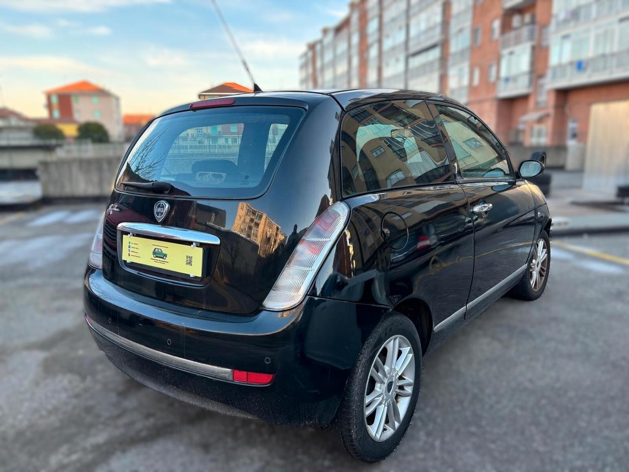 Lancia Ypsilon 1.2 Platino