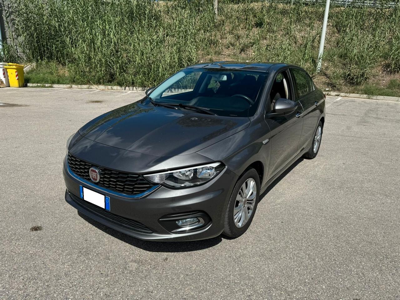 FIAT Tipo 1.4 Opening Edition 70Kw 5P 6M - 2016