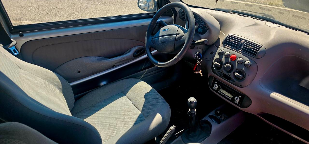 Fiat 600 1.1 Active