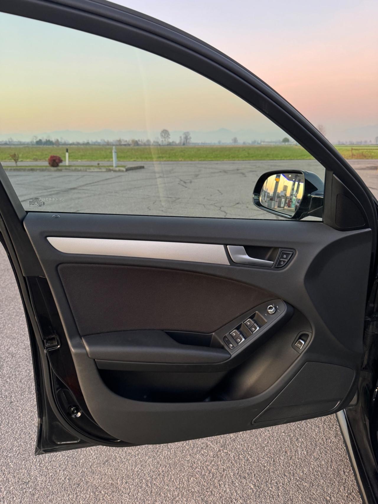 Audi A4 Avant 2.0 TDI clean diesel Business Plus Sline