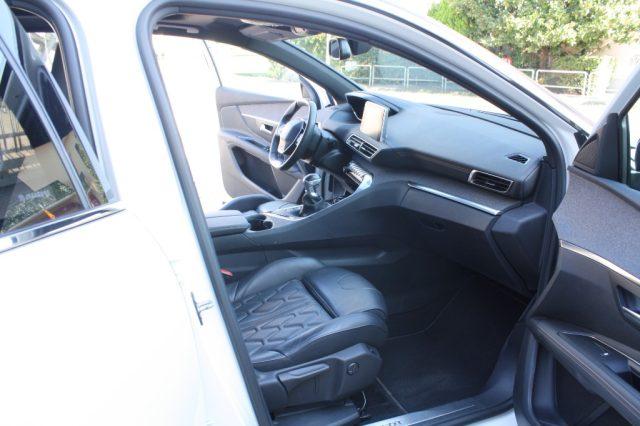 PEUGEOT 3008 PureTech Turbo 130 S&S GT Line