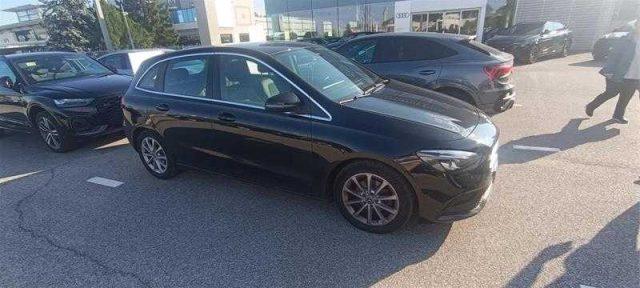MERCEDES-BENZ B 180 Automatic Sport Plus