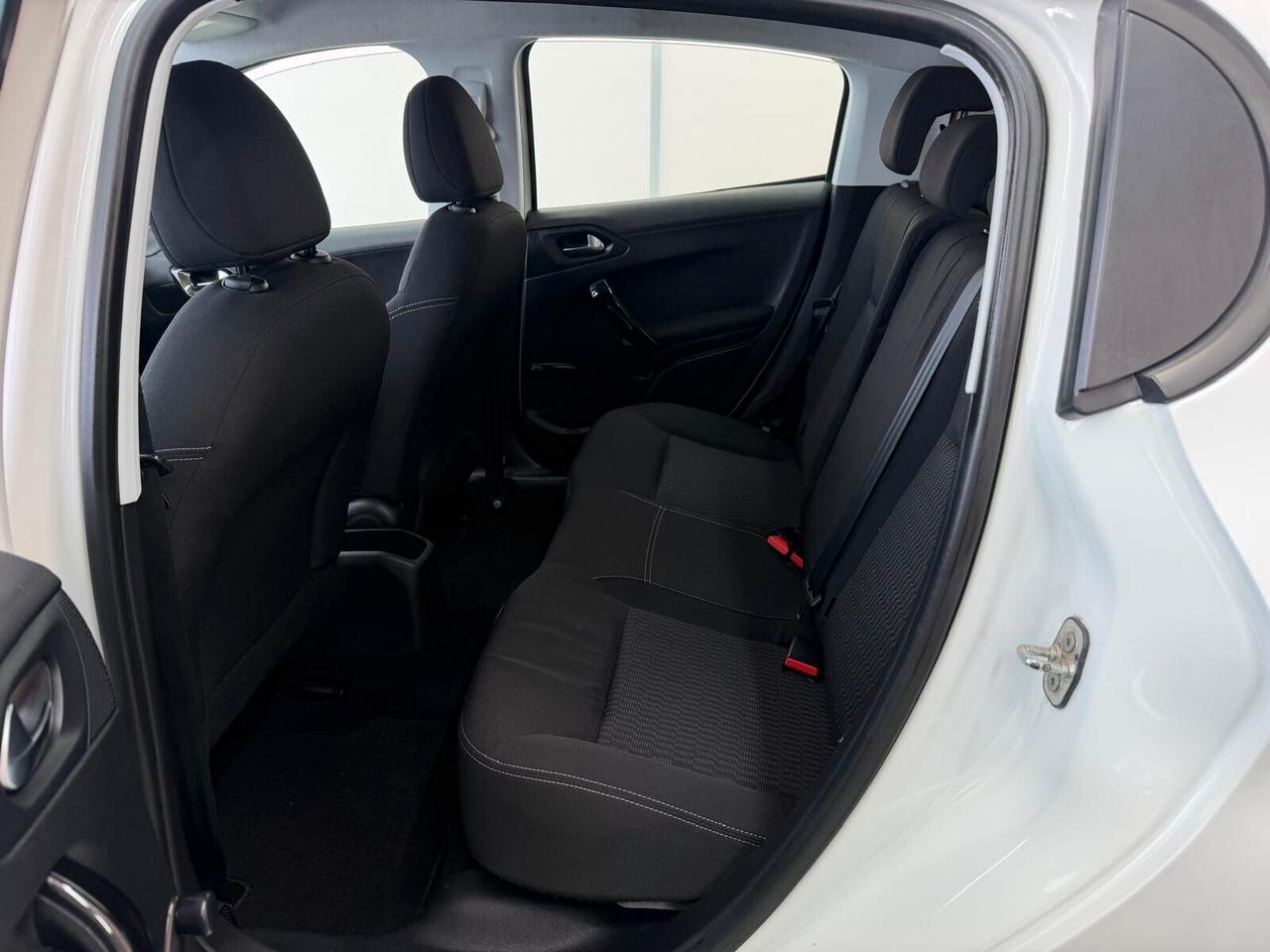 PEUGEOT 208 1.6 DIESEL 75CV