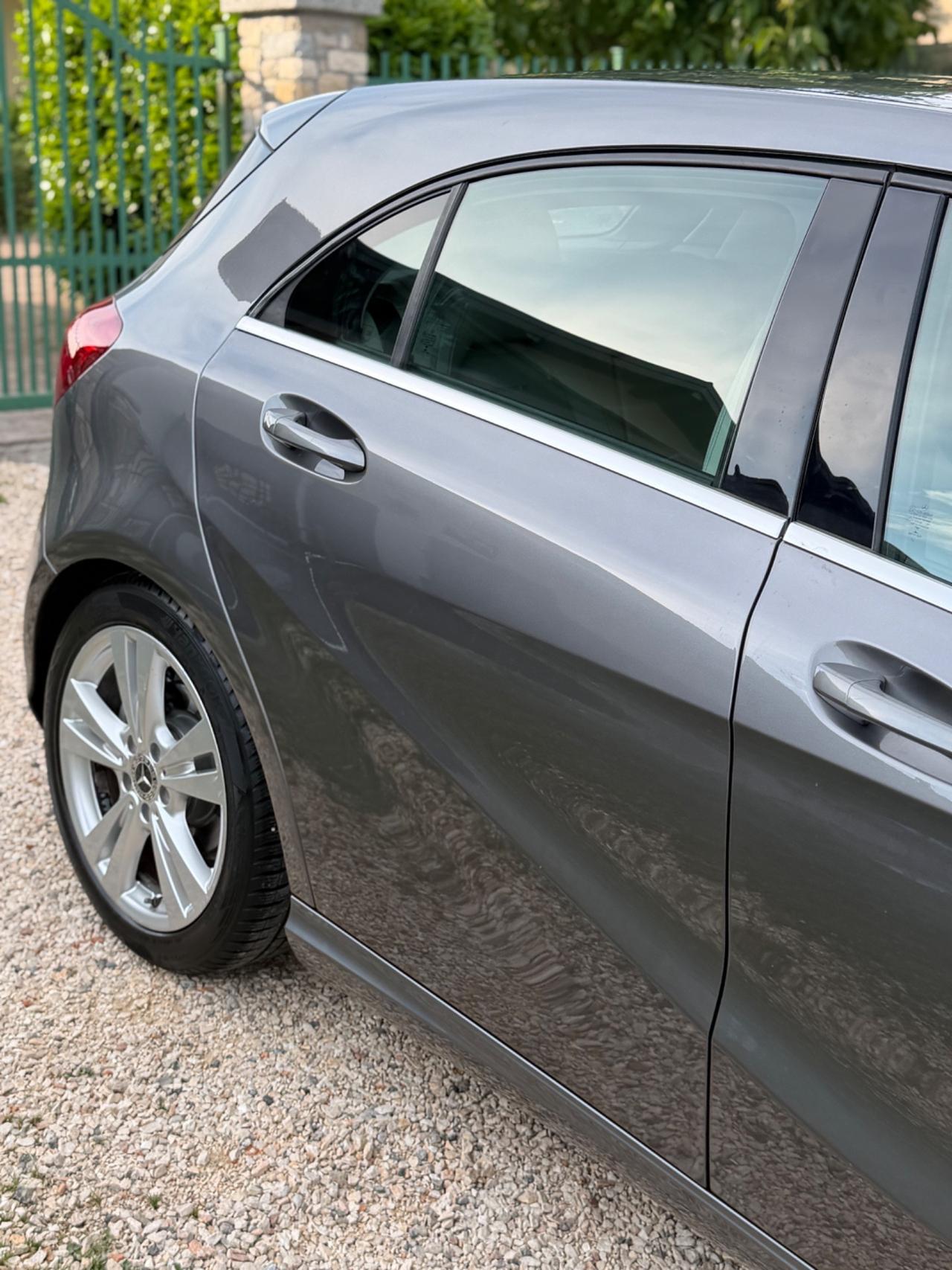 Mercedes-benz A 160 CDI BLUEEFFICIENCY SPORT KMCERT UNICOPR