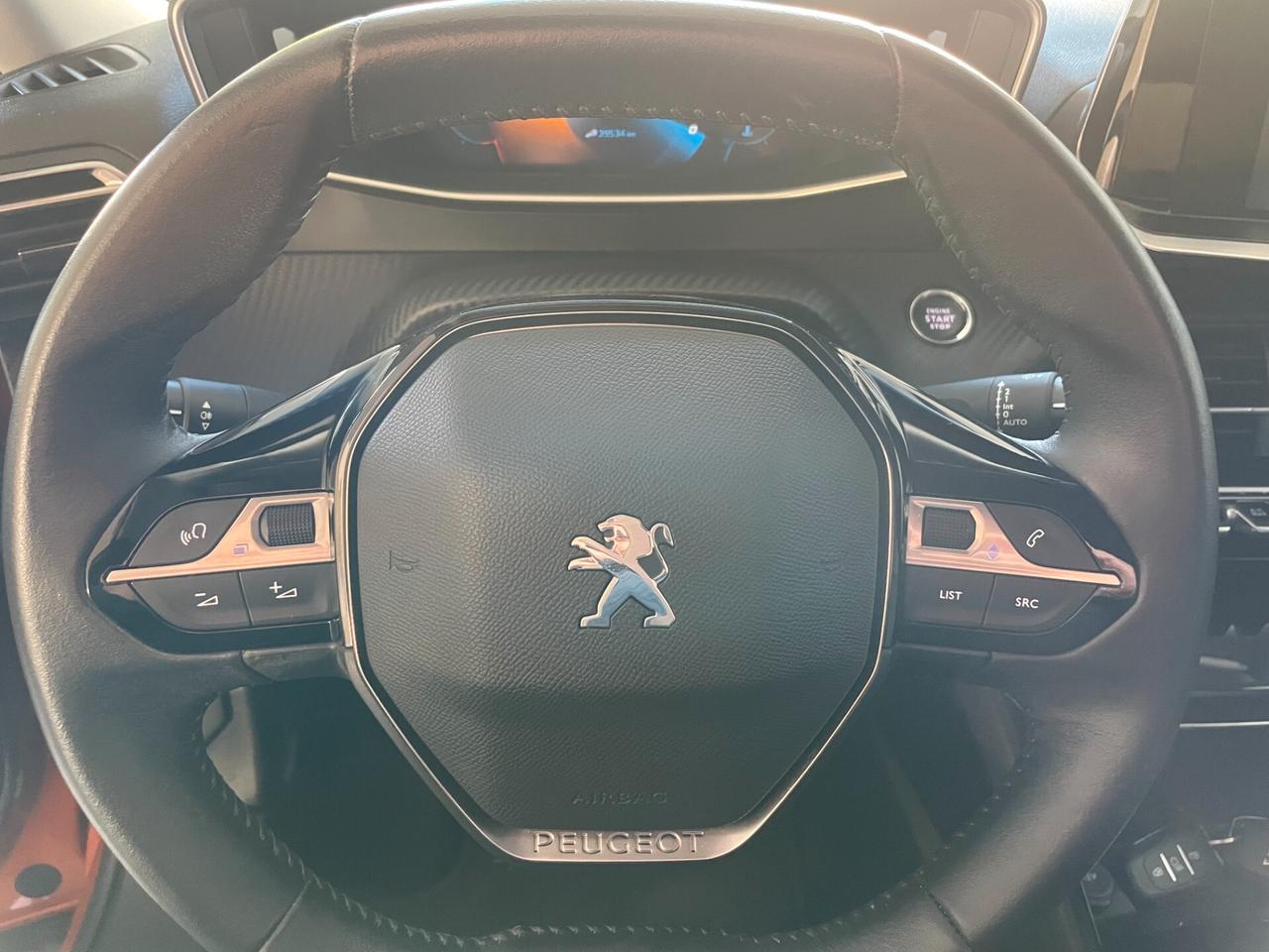 Peugeot 2008 BlueHDi 110 S&S Allure Pack
