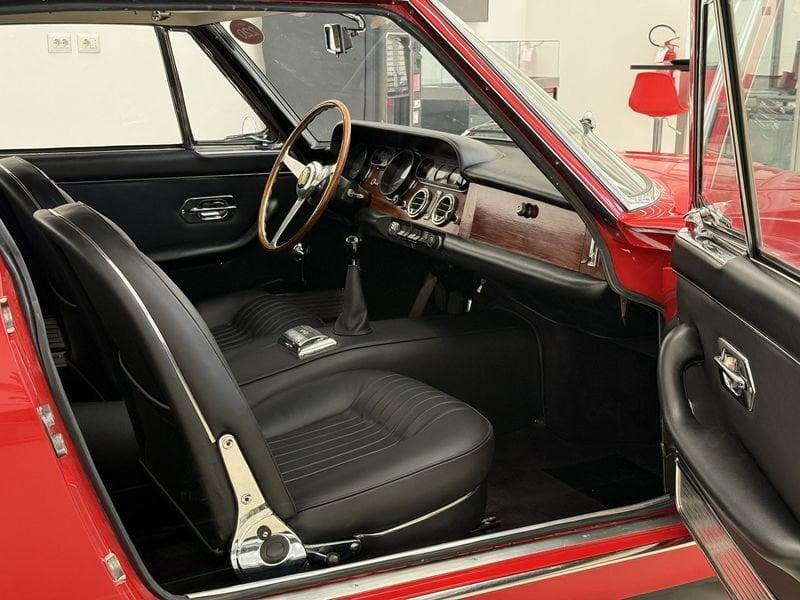 Ferrari 330 GT 2+2 restauro da concorso