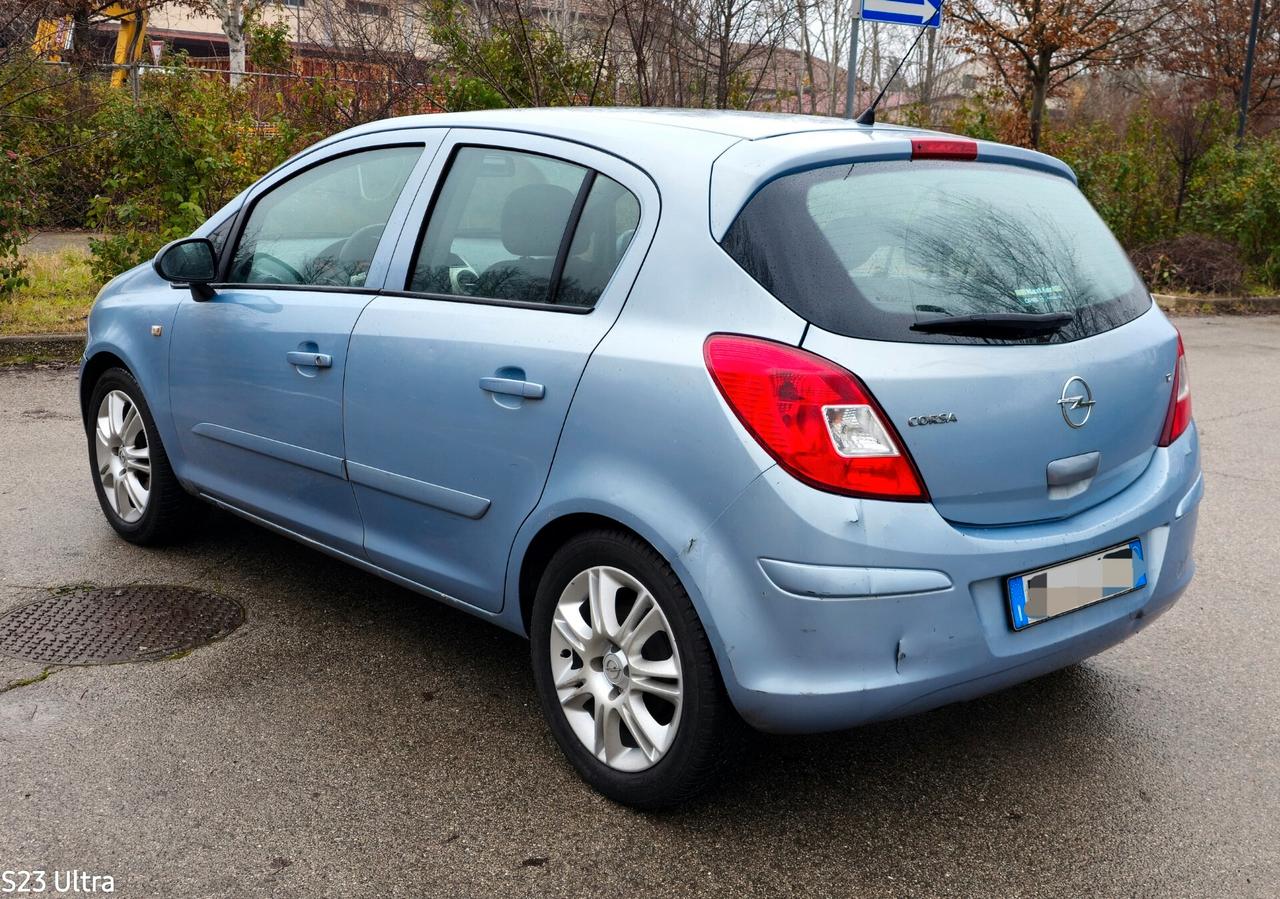 OPEL CORSA 1.2CC OK NEOPATENTATI GARANZIA 12 MESI