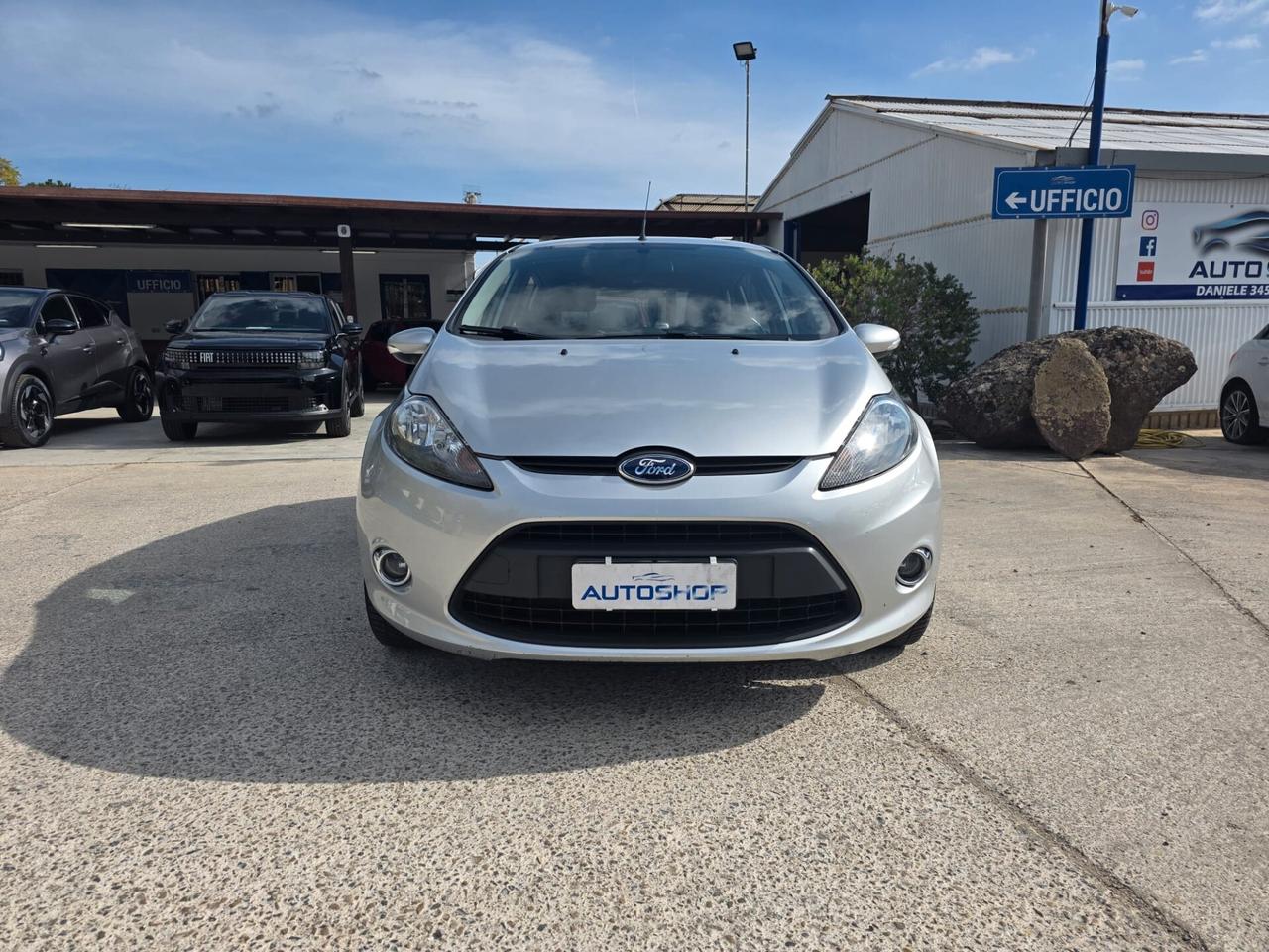 Ford Fiesta 1.4 TDCi 70CV 5 porte Titanium