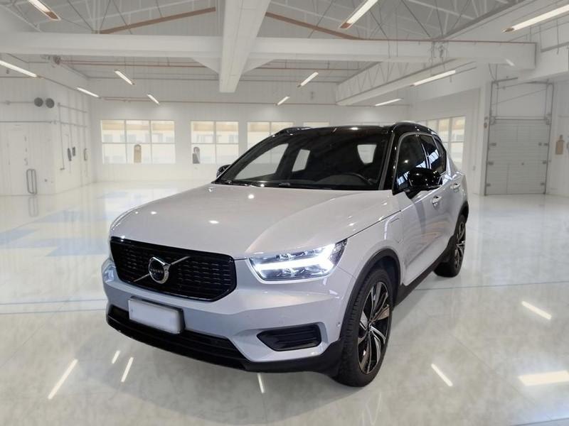 VOLVO XC40 T5 PLUG-IN HYBRID AUTO RECHARGE R-DESIGN 5 PORTE SUV
