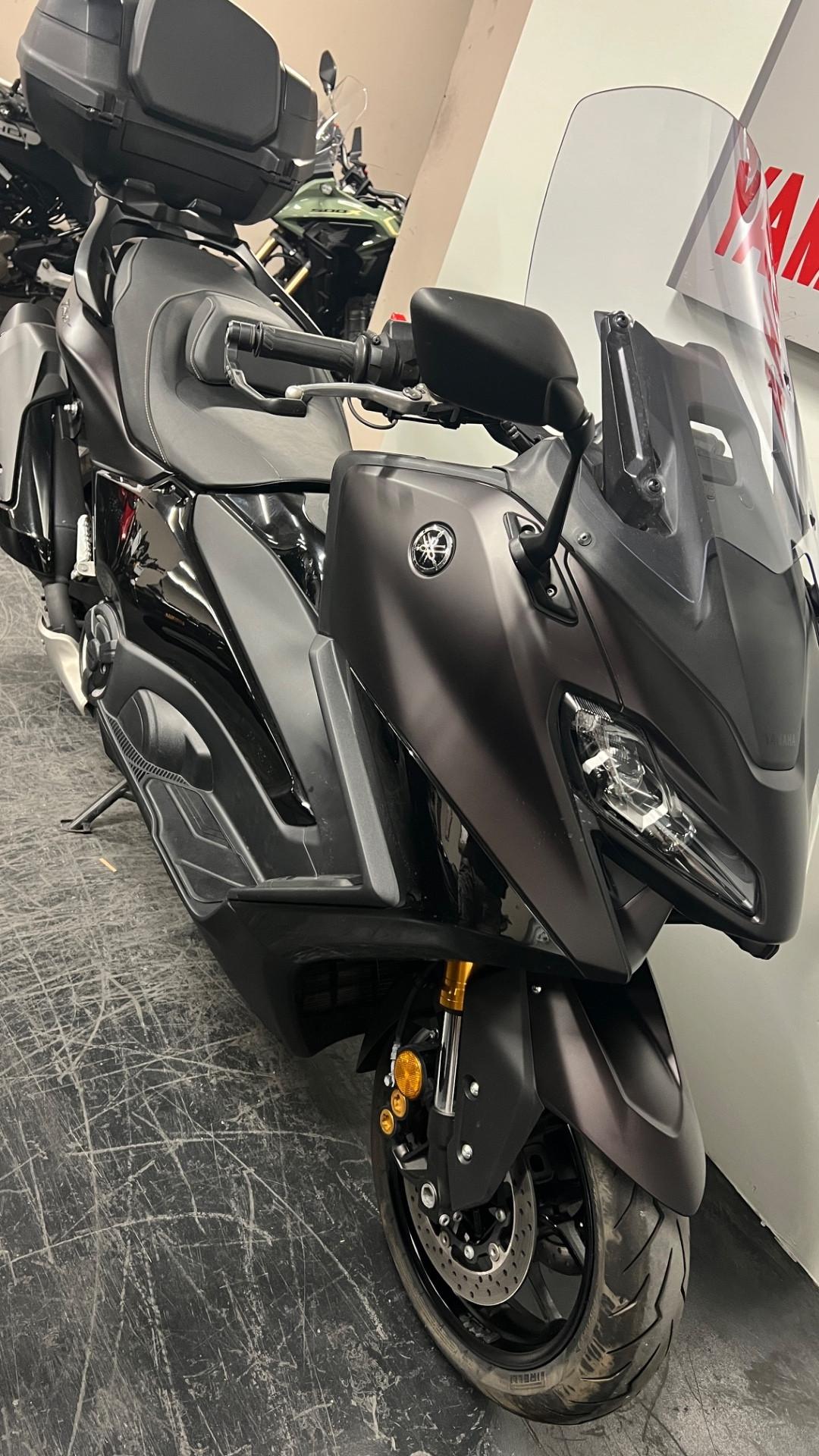 Yamaha TMAX 560 Tech max