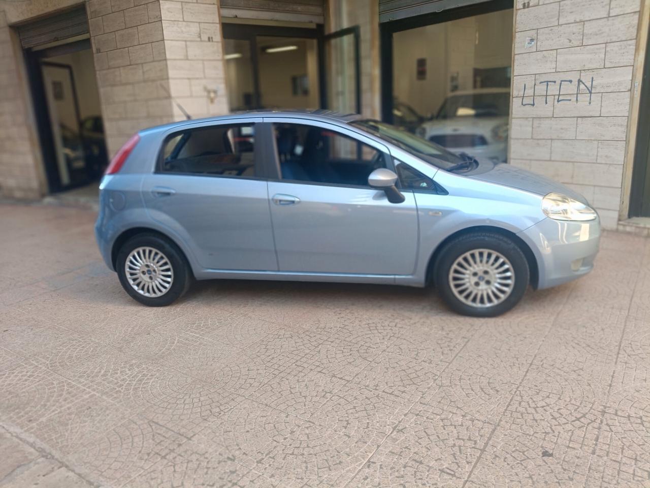 FIAT GRANDE PUNTO 1.2 5 PORTE -SOLO 113000KM-Euro3990