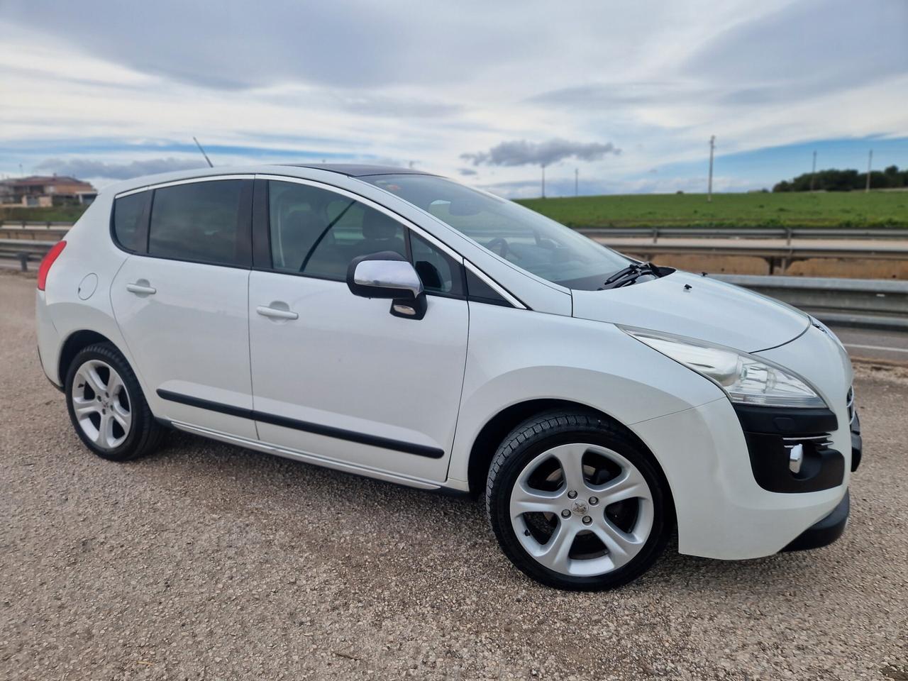 Peugeot 3008 1.6 e-HDi 112CV cambio robotizzato Stop&Start Allure