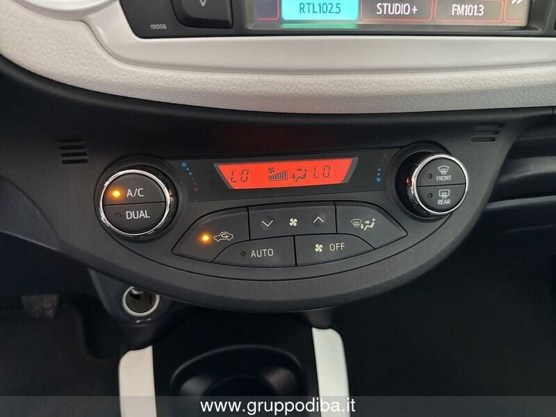 Toyota Yaris III 2011 Benzina 5p 1.0 Trend
