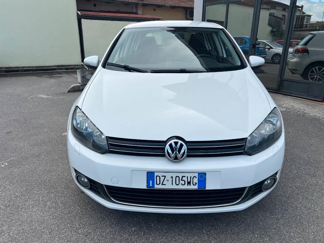 Volkswagen Golf 1.6 tdi Highline 5p